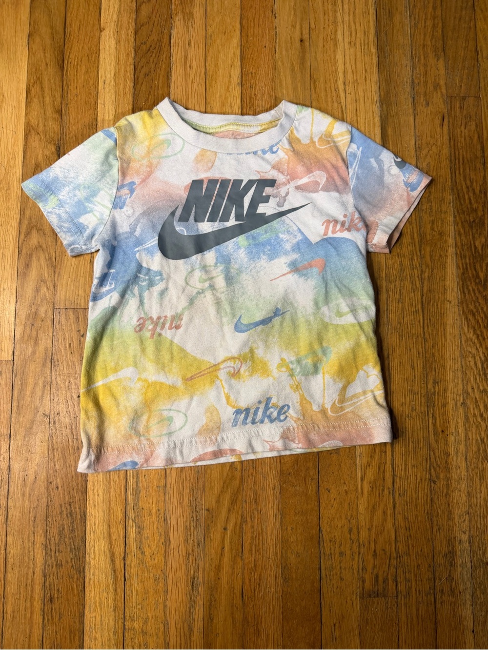 Nike 3T Multicolor Logo Tee